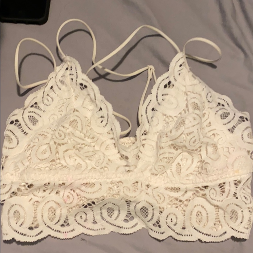 White PINK bra size medium only worn once